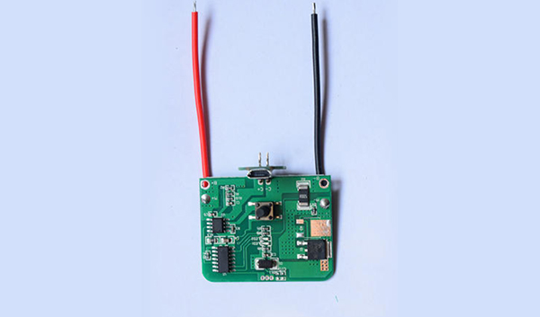 芯茂微5V/12V,200MA/400MA榨汁机电源方案